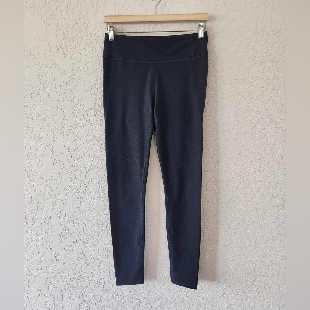 Outdoor Voices Gray Leggings Size Med